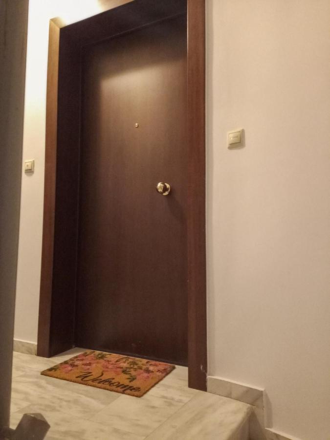 Ιδανικό Διαμέρισμα Δίπλα Στο Μετρό, Ανάμεσα Στο Κέντρο Και Τη Παραλία Афіни Екстер'єр фото